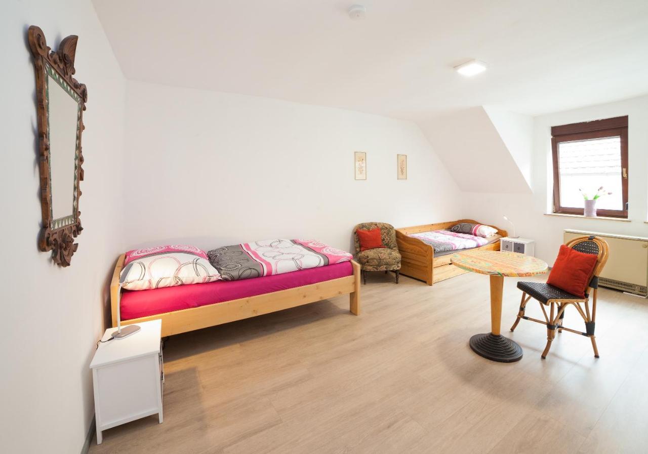 Haus Haas Zimmer&Fewo Apartment Lauda-Koenigshofen Exterior photo